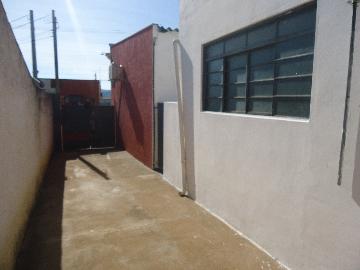 Alugar Casas / Padrão em São José do Rio Pardo R$ 800,00 - Foto 2 Alugar Casas / Padrão em São José do Rio Pardo R$ 800,00 - Foto 2