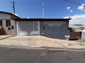 Alugar Casas / Padrão em São José do Rio Pardo. apenas R$ 265.000,00