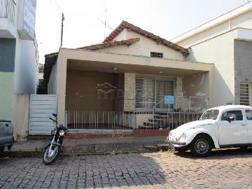 Alugar Casas / Padrão em São José do Rio Pardo. apenas R$ 300.000,00