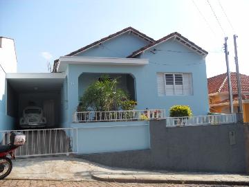 Alugar Casas / Padrão em São José do Rio Pardo. apenas R$ 330.000,00