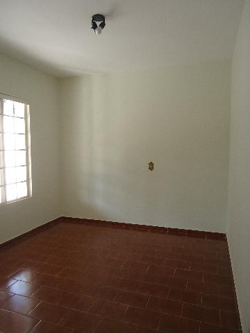 Alugar Casas / Padrão em São José do Rio Pardo R$ 1.300,00 - Foto 11 Alugar Casas / Padrão em São José do Rio Pardo R$ 1.300,00 - Foto 11