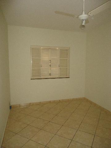 Alugar Casas / Padrão em São José do Rio Pardo R$ 1.300,00 - Foto 25 Alugar Casas / Padrão em São José do Rio Pardo R$ 1.300,00 - Foto 25