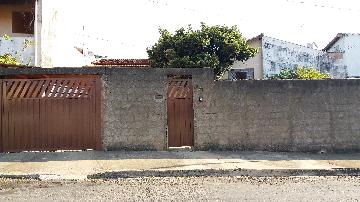 Alugar Casas / Padrão em São José do Rio Pardo. apenas R$ 210.000,00