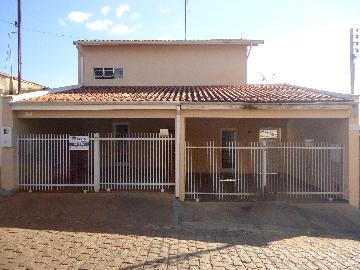 Alugar Casas / Sobrado em São José do Rio Pardo. apenas R$ 1.335,00