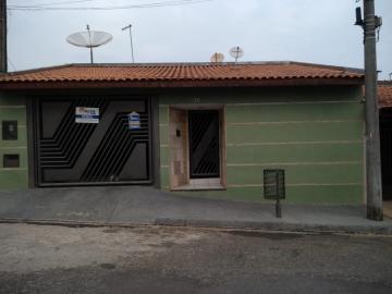 Alugar Casas / Padrão em São José do Rio Pardo. apenas R$ 250.000,00