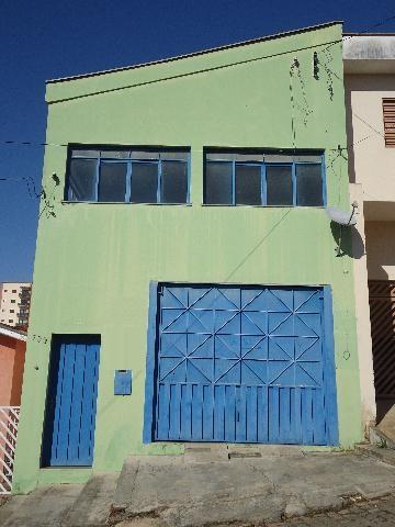 Alugar Casas / Sobrado em São José do Rio Pardo. apenas R$ 1.800,00