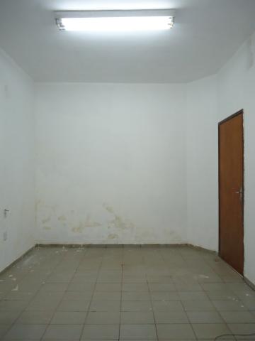 Alugar Comerciais / Barracões em São José do Rio Pardo R$ 3.500,00 - Foto 18 Alugar Comerciais / Barracões em São José do Rio Pardo R$ 3.500,00 - Foto 18