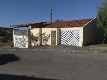 Alugar Casas / Padrão em São José do Rio Pardo. apenas R$ 450.000,00