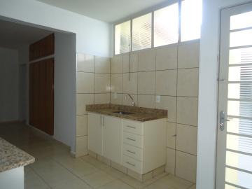 Alugar Casas / Padrão em São José do Rio Pardo R$ 1.300,00 - Foto 11 Alugar Casas / Padrão em São José do Rio Pardo R$ 1.300,00 - Foto 11