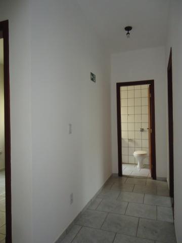 Alugar Comerciais / Salas em São José do Rio Pardo R$ 1.700,00 - Foto 10 Alugar Comerciais / Salas em São José do Rio Pardo R$ 1.700,00 - Foto 10