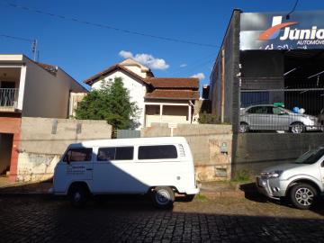 Alugar Casas / Padrão em São José do Rio Pardo. apenas R$ 750.000,00