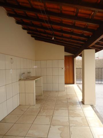 Alugar Casas / Padrão em São José do Rio Pardo R$ 1.300,00 - Foto 34 Alugar Casas / Padrão em São José do Rio Pardo R$ 1.300,00 - Foto 34