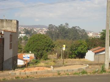 Alugar Terrenos / Padrão em São José do Rio Pardo. apenas R$ 95.000,00