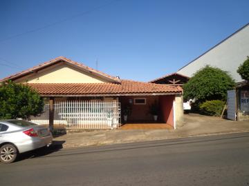 Comprar Casas / Padrão em São José do Rio Pardo R$ 500.000,00 - Foto 1 Comprar Casas / Padrão em São José do Rio Pardo R$ 500.000,00 - Foto 1