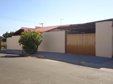 Alugar Casas / Padrão em São José do Rio Pardo R$ 1.500,00 - Foto 3 Alugar Casas / Padrão em São José do Rio Pardo R$ 1.500,00 - Foto 3