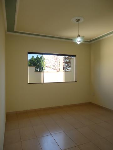 Alugar Casas / Padrão em São José do Rio Pardo R$ 1.500,00 - Foto 11 Alugar Casas / Padrão em São José do Rio Pardo R$ 1.500,00 - Foto 11