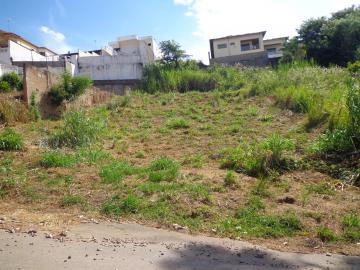 Alugar Terrenos / Padrão em São José do Rio Pardo. apenas R$ 125.000,00