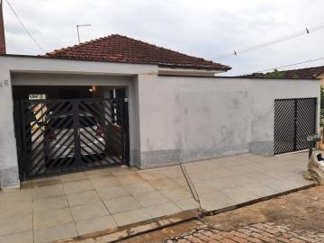 Alugar Casas / Padrão em São José do Rio Pardo. apenas R$ 420.000,00