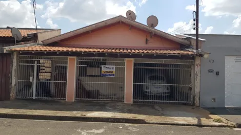Alugar Casas / Padrão em São José do Rio Pardo. apenas R$ 212.000,00