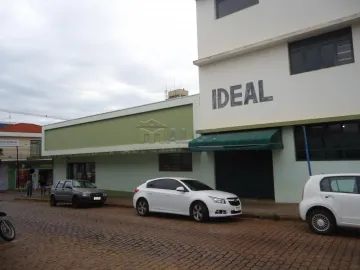 Alugar Comerciais / Salões em São José do Rio Pardo. apenas R$ 10.000,00