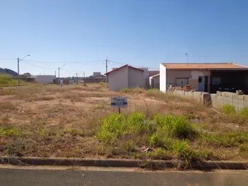 Alugar Terrenos / Padrão em São José do Rio Pardo. apenas R$ 100.000,00