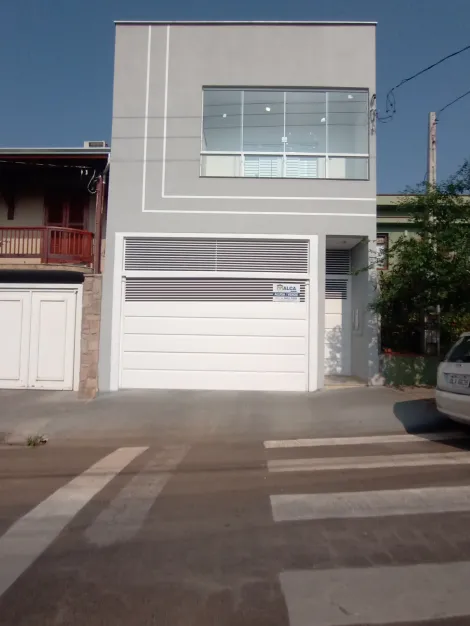 Alugar Apartamentos / Padrão em São José do Rio Pardo. apenas R$ 2.000,00