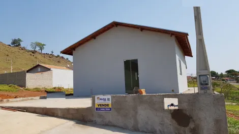 Alugar Casas / Padrão em São José do Rio Pardo. apenas R$ 200.000,00