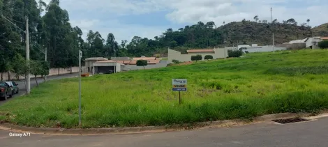 Alugar Terrenos / Padrão em São José do Rio Pardo. apenas R$ 138.000,00