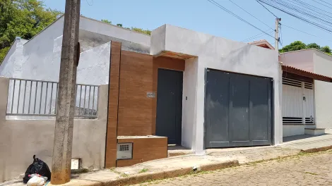 Alugar Casas / Padrão em São José do Rio Pardo. apenas R$ 315.000,00