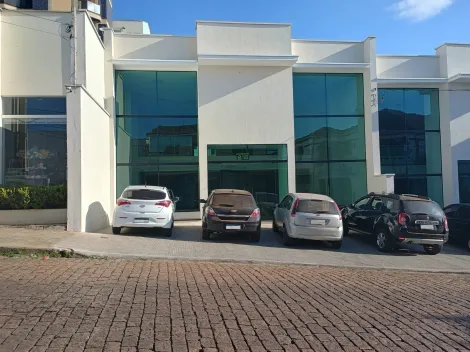 Alugar Comerciais / Salões em São José do Rio Pardo. apenas R$ 13.500,00