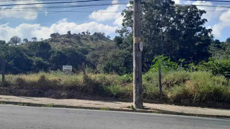 Alugar Terrenos / Padrão em São José do Rio Pardo. apenas R$ 297.000,00