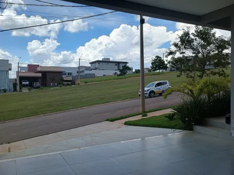 imagem 4 - Situada em condomínios fechados, casa de alto padrão te  oferece conforto e segurança imagem 4 - Situada em condomínios fechados, casa de alto padrão te  oferece conforto e segurança